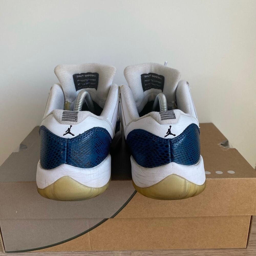 Nike Air Jordan 11 Retro Low Navy Snakeskin Kids Sneakers- 6 Y- 7.5 W - Picture 3 of 12